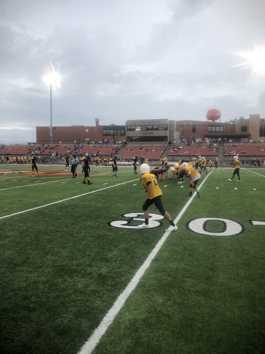 gymclasspirate's tweet image. 8th grade Pirates win both tonight under the water tower!!  #winandlearn @PCHSAthletics1