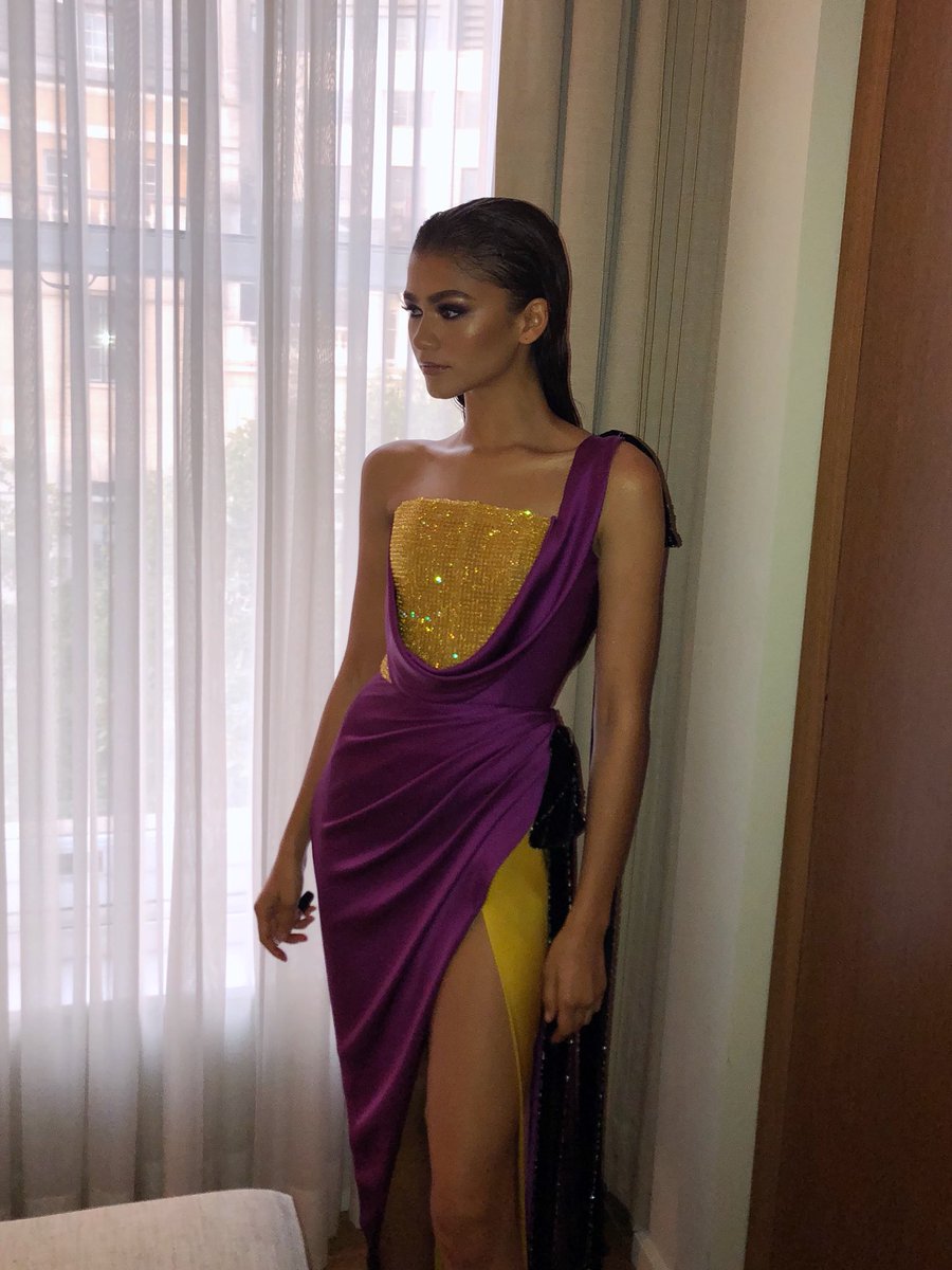 Zendaya tweet media