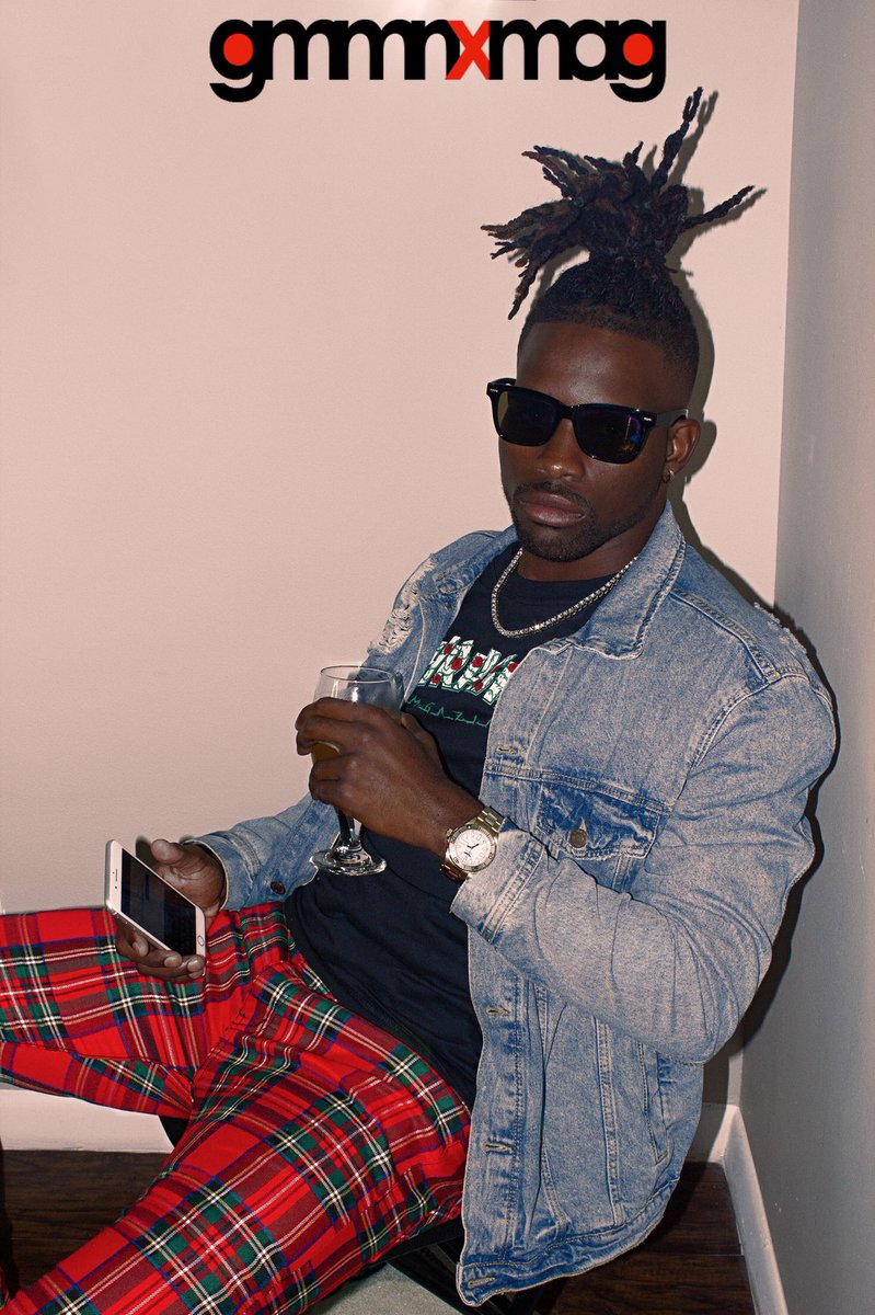 SUPA_COU's tweet photo. Don’t enter my dms without paying the non-refundable $150 deposit fee it costs to talk to a real nigga like me. https://t.co/dlmyYE4lfA