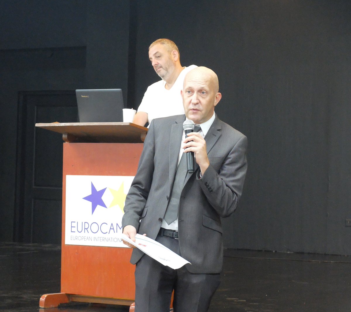 LFManille tweet media