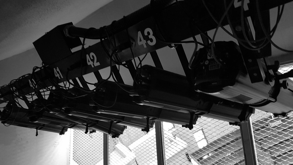 TheOne_Merrill's tweet image. I wonder what kind of event do our zoom led profile spotlight are lighting ? Maybe a concert.

theonestudio.com
Wechat/Whatsapp +0086-1821148215

#ledstudiolight #ledprofilespot #profilespot #ledleko #lekolight