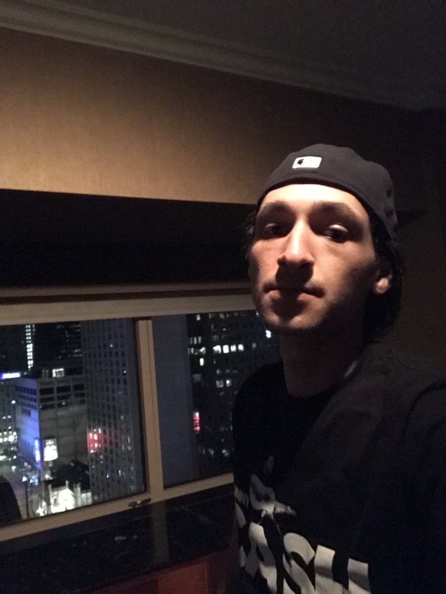 Chase Walker (AcidTopKing) Twitter