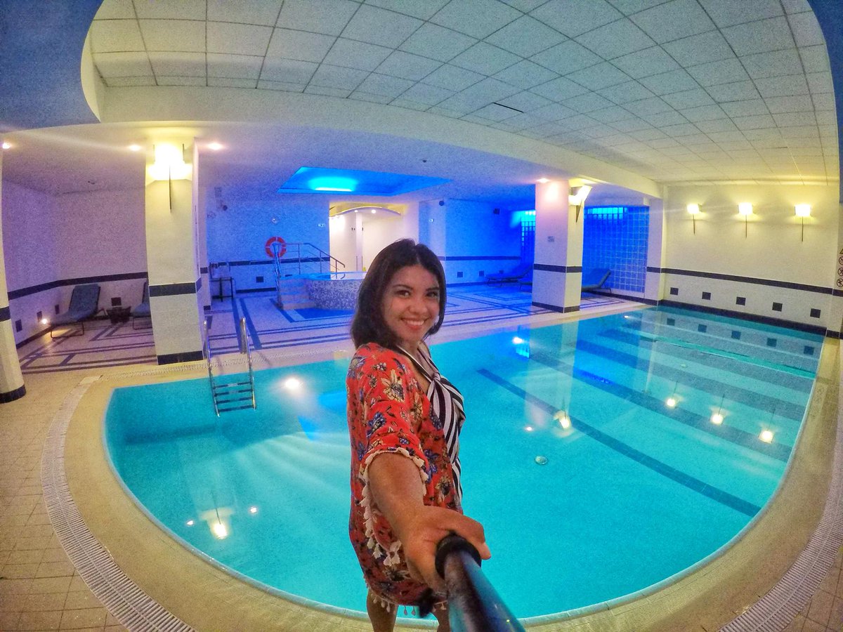2MonkeysTravel's tweet photo. Jacuzzi time at 6:30am! #discoverbucharest #whileinbucharest #Bucharest #Romania #VisitRomania #RightHere #atheneepalacehiltonbucharest @HiltonBucharest @HiltonHotels @RomaniaTourism https://t.co/g4Hsubw9sj