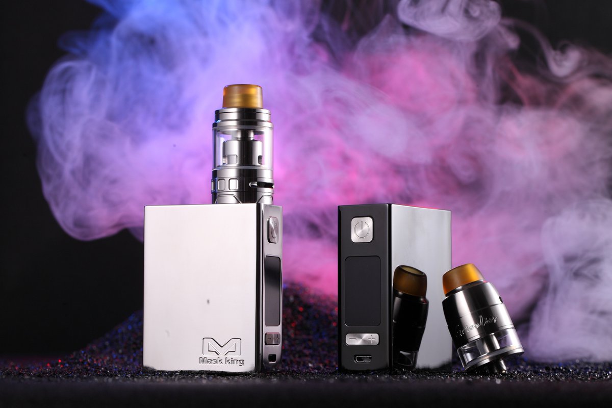 Jasmine14695822's tweet photo. 💝Mask king three cool colors T-more 100w e electronic cigarette box mod💝
#Maskking #TMORE100 #ecigarette #100w #vaping #mechmod #ecigar #ecigarettemod #ecig #esmoke #ecigbox #boxmod #ecigkit #vapor #vape #atomizer #vaporizer #전자담배 #베퍼 #電子タバコ #cigarrilloelectrónico https://t.co/1psTPOBNOY