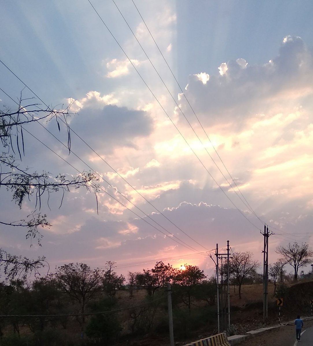 TechHUBind's tweet photo. @xiaomi Here's some clicks :) #OnTheRoadWithMi #2018Flagship #Xiaomi #InnovationForEveryone #HonestPricing https://t.co/66VsL0Fr0t