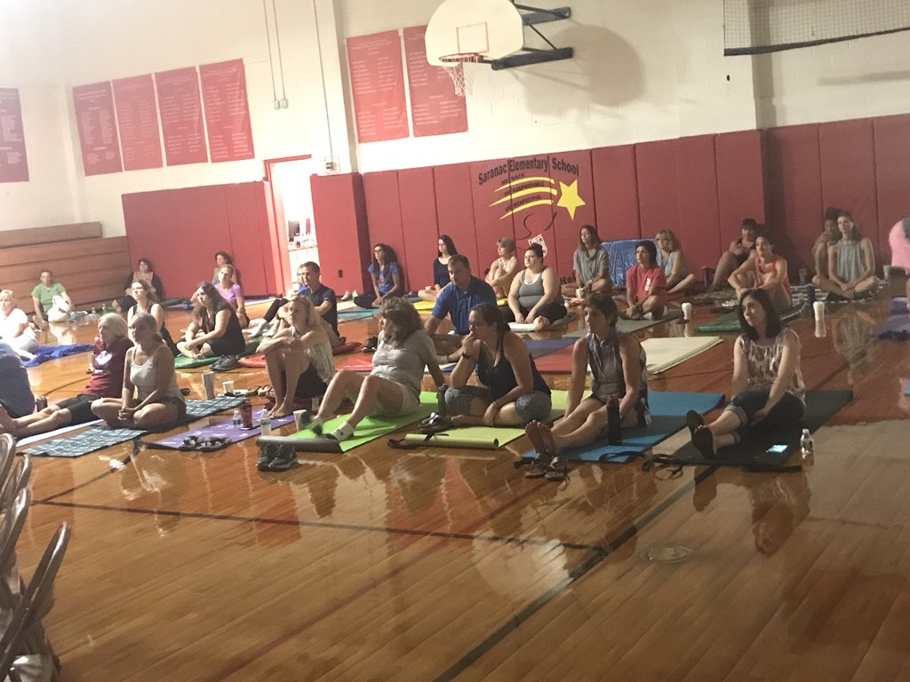 SaranacElem's tweet photo. Thank you @BoyePitcher for spending the morning with us! Self-care is critically important for educators so we’re always pouring from a full cup! ❤️ #SESational #mindfullness https://t.co/7t9guV31C8