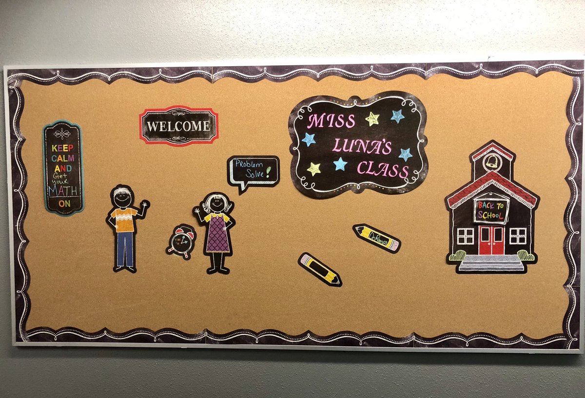 bridge_bridgett's tweet image. PHHS~ Miss Luna welcomes her Spartan math students at her door &amp;amp; through her bulletin board‼️ 👩‍🏫👫📸 #TeamSISD #RISE #SupportingStudentSuccess