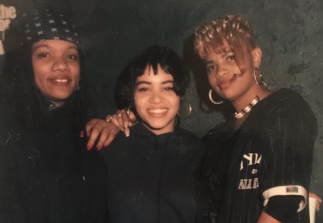 Women Wednesday represented by Nikki D with Salt & Pepa. 
#OGLegacy #nikkid #saltnpepa #womenwednesday #womenwednesdays #brickcitybabe #womenofhiphop #ladiesofhiphop #queensofhiphop #90shiphop #eastcoasthiphop #pushit #letstalkaboutsex #lettingoffsteam #daddieslittlegirl