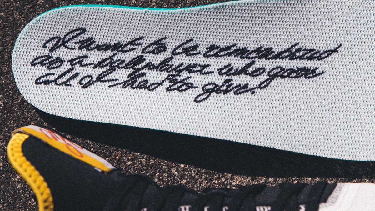 One of the realest.

Paying tribute to the Puerto Rican great. Shop the Trainer 👉 a.did.as/6003DI70P

#Icon4 #ClementeDay