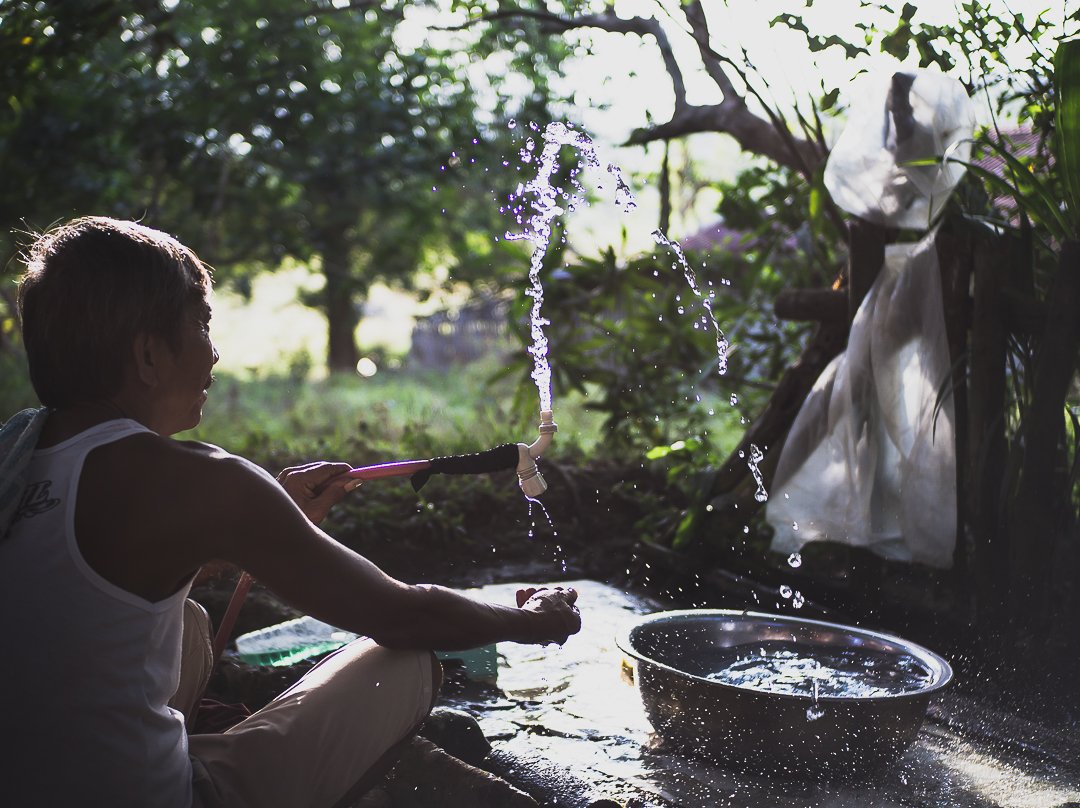 avpn_asia's tweet photo. AVPN members @nexusfordev, #LorinetFoundation & @Phitrust disbursed the 1st investment of the Pioneer Facility to One Renewable #Energy Enterprise, thereby replacing diesel generated irrigation pumps with #solar-powered ones. #Philippines
https://t.co/ekHfE0oZDf https://t.co/xWYiZfgQw4