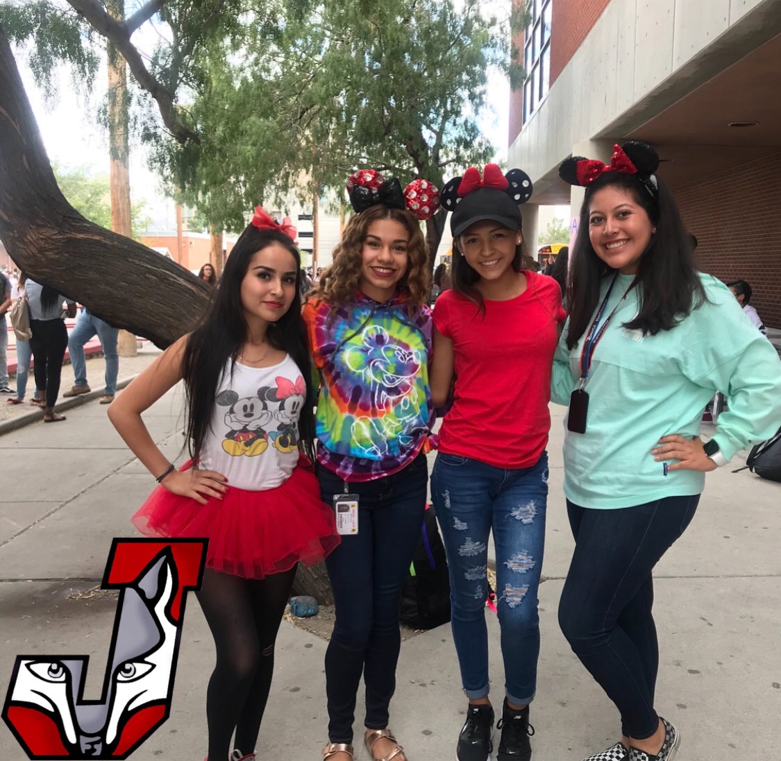 viva_lajeff's tweet photo. #Disneyvspixar day at “La Jeff”! If you would like us to share your pictures from this weeks events please feel free to DM us or tag us and we will be glad to share them!
#vivalajeff #alohaweek #iAmEPISD https://t.co/PF1KNugrl2