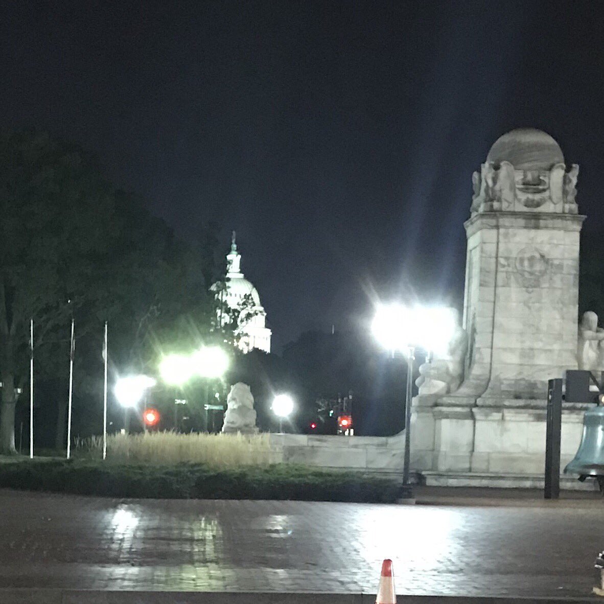 adamzerda's tweet image. When you arrive within reach of an @F3Nation region but know between the late arrival and the long day ahead, a DR post is not a good idea. #shame

Then realize @F3TheCapital and @F3_Arlington_Va don’t have a Tu/Th option. #blameless