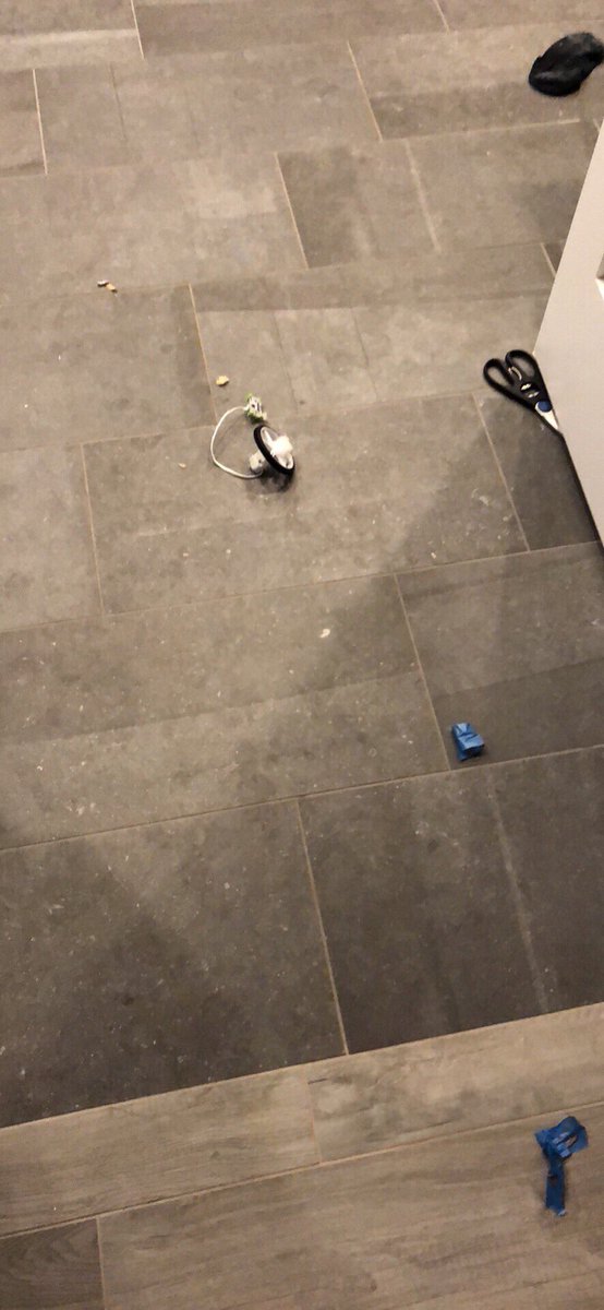 MommaMoulton's tweet image. Ah, @SillyLucas has been here. Wait, are those my good kitchen shears on the floor?!? 🤦🏼‍♀️😂. #thankfulforaworkshop #makerkid