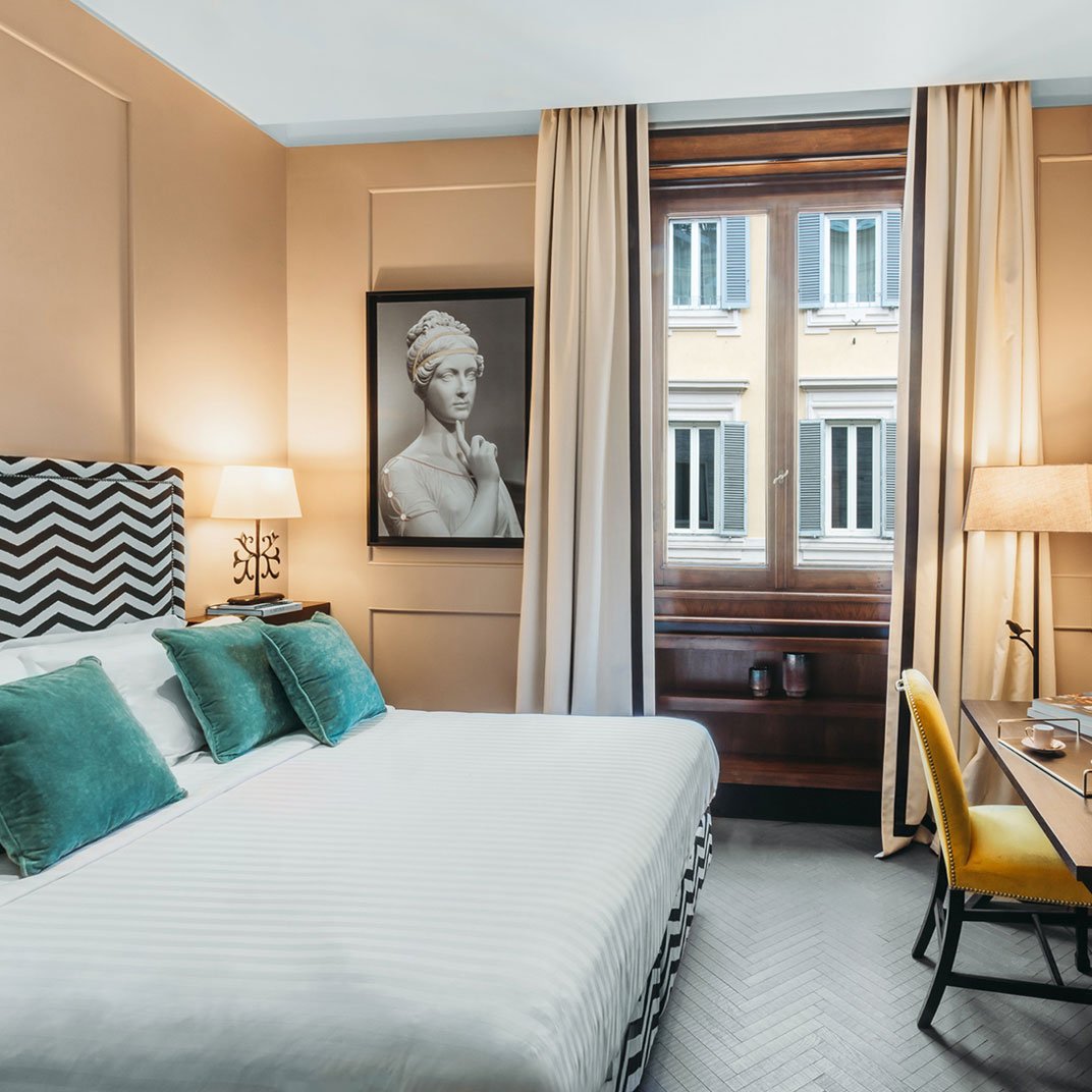 TabletJapan's tweet image. 世界有数のミシン製造会社「シンガー」が、1世紀以上前ローマに築いた館を32室の高級ホテルに刷新。Singer Palace Hotel: ow.ly/8uIQ30lHIky