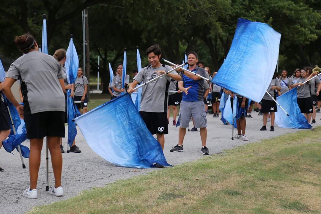 LCHSBenedetto's tweet photo. When your band director is willing to step it up and learn the color guard routine! That's a pretty awesome director we have at LC! #WeAreLC @lchspatriotband @LCHSpatsCHEER @LCHS_Patriots https://t.co/E5OWetTj43
