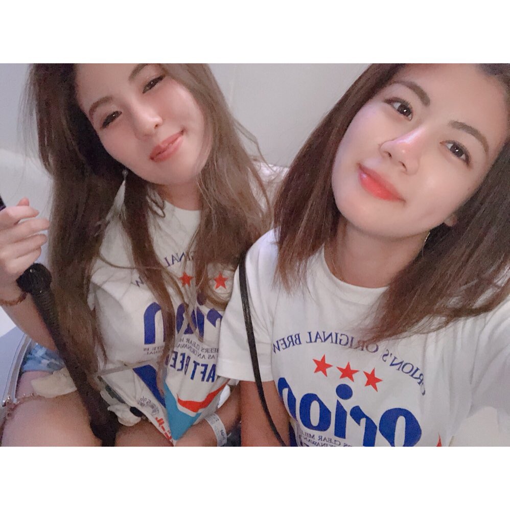 tm1723's tweet photo. ビアフェスタ🍺💕
.
去年の全島あと、結構、地元
集まってのんだよね！
今年は少なすぎかよw来年たのしみっ🐻
.
久々Twitter！
ぃろぃろ進化してる。笑
.
いろんな人のTwitterでてくる
ぃぃね沢山押してしまう笑
.
SNSやらなすぎたら時代に遅れていくよ
と告げられたからSNS触るように努力中だよ🐻笑 https://t.co/fW8FwUuXbB