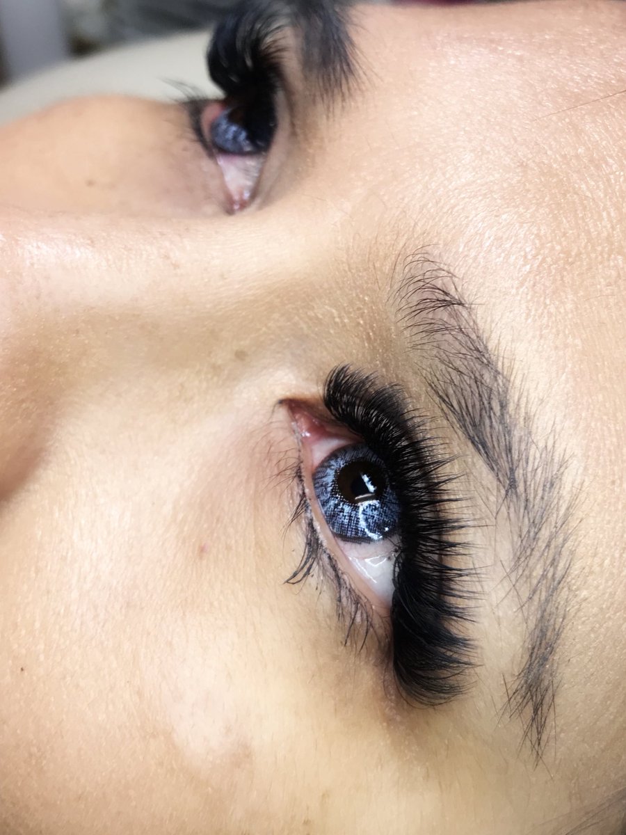 cessillya's tweet photo. I’ll take mega please 💙🌵💙
.
.
.
.
.
#lashgoals #lashexpert #lashlover #lashqueen #lashing #lashpro #lashlovers #lashartist #lashesmaker #eyelashgoals #eyelashlove #eyelashartist #eyelashextensions #lashesonfleek #lashboxla #lashlife #lashaholic #lashvolume #lashes https://t.co/2AYV4nmRNT