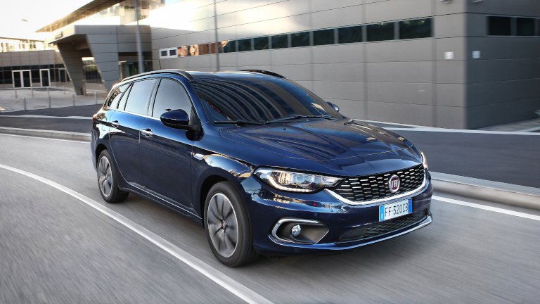 GRUPPOFR's tweet photo. 🚘👍🤩🆕 Fiat Tipo SW 😃😃😃
VIENI A PROVARLA!!!
#Fiat #station #sw #tipo #fiattipows #fiattipo #Auto #Automotive #autoprontaconsegna #km0 #autokm0
💻 https://t.co/9jQPYloFIE https://t.co/wLkA7fmARU