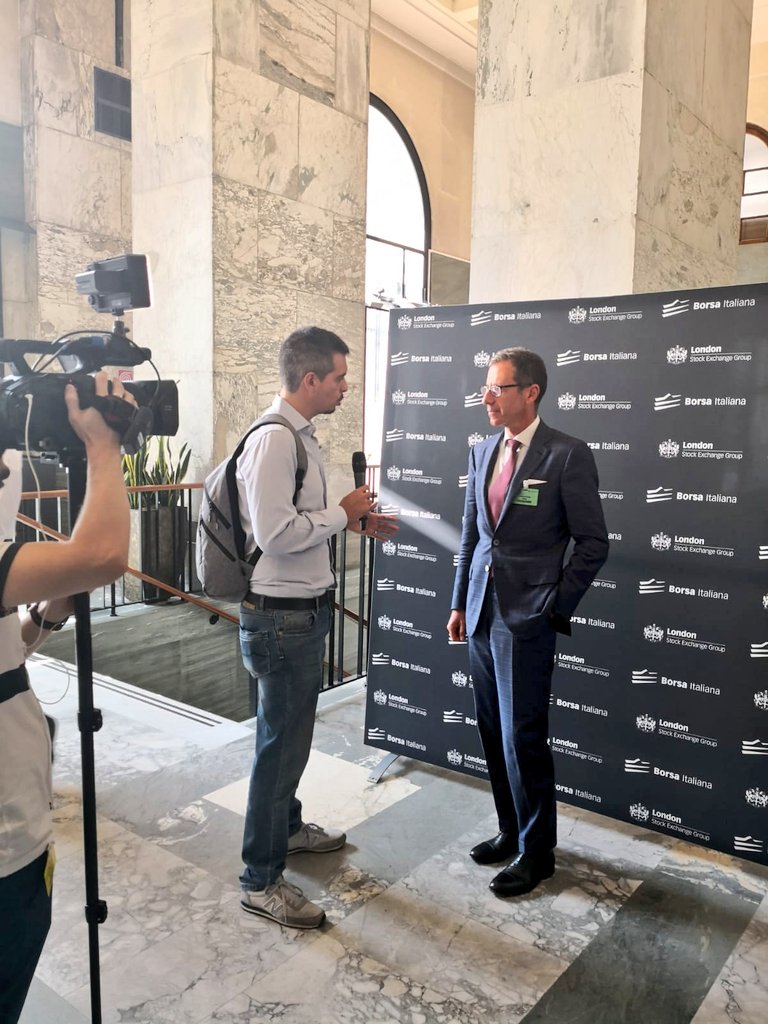 Retelit's tweet photo. Now filming with @AleChiatto for @Borseit #ItalianInfrastructureDay https://t.co/adeAFnA5Mk