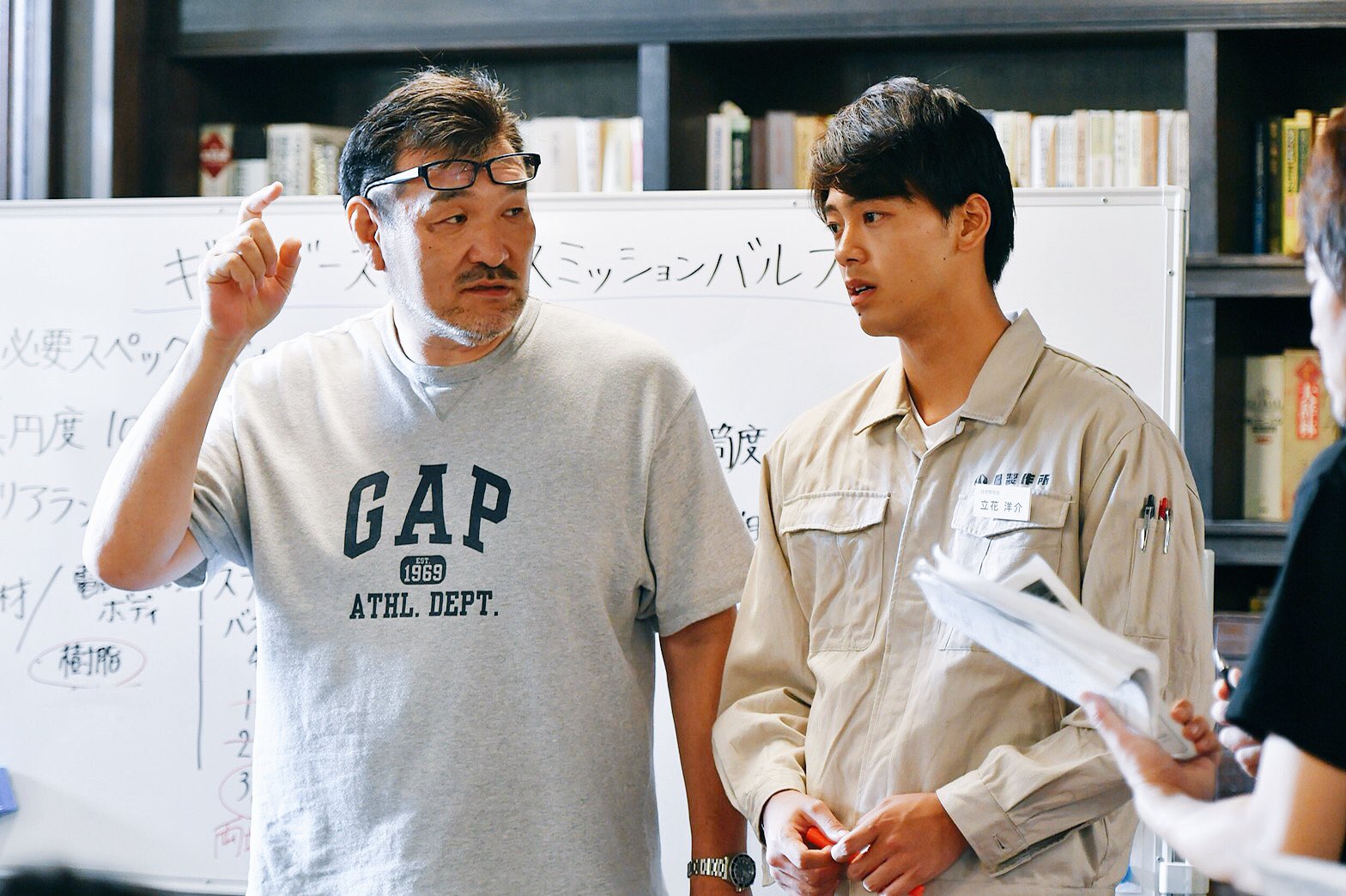 超レア下町ロケット出演者直筆サイン入クリアファイル  阿部寛 吉川晃司 竹内涼真 超レア下町ロケット出演者直筆サイン入クリアファイル 阿部寛