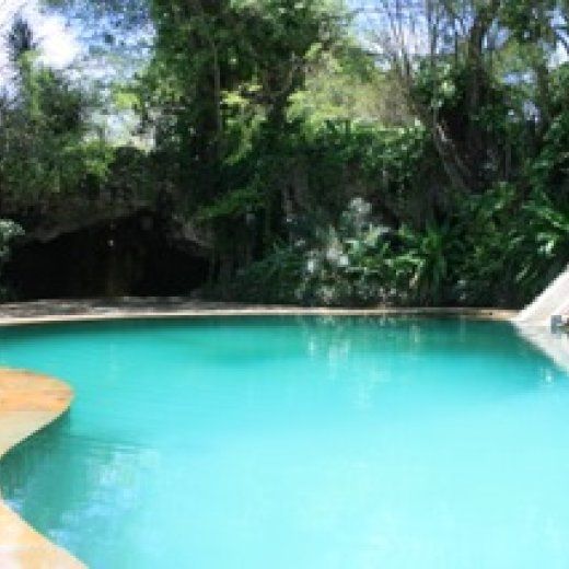 ShomotoRealtorz's tweet photo. TIWI… South Coast, 13.8acres n’ 4Bdr en-suit beach property is an idyllic family-owned coast house. Situated on a coral bed high above the Indian Ocean with panoramic ocean views and a cool sea breeze@ KES.22M #PrimePropertyForSale #TiwiHOTDEALS https://t.co/tpWmGO4Zxx
