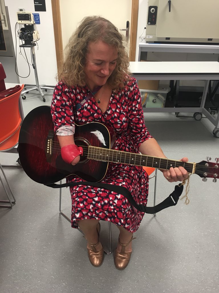 Splinting taken to a new level- enabling engagement in meaningful occupation <a href="/theRCOT/">Royal College of Occupational Therapists</a> <a href="/CovUniOT/">Coventry Uni OT</a> <a href="/CovUniSim/">CovUni Simulation</a> <a href="/LyndalizzyLynda/">Lynda Hughes</a> <a href="/VickyLord4/">Vicky Lord</a>