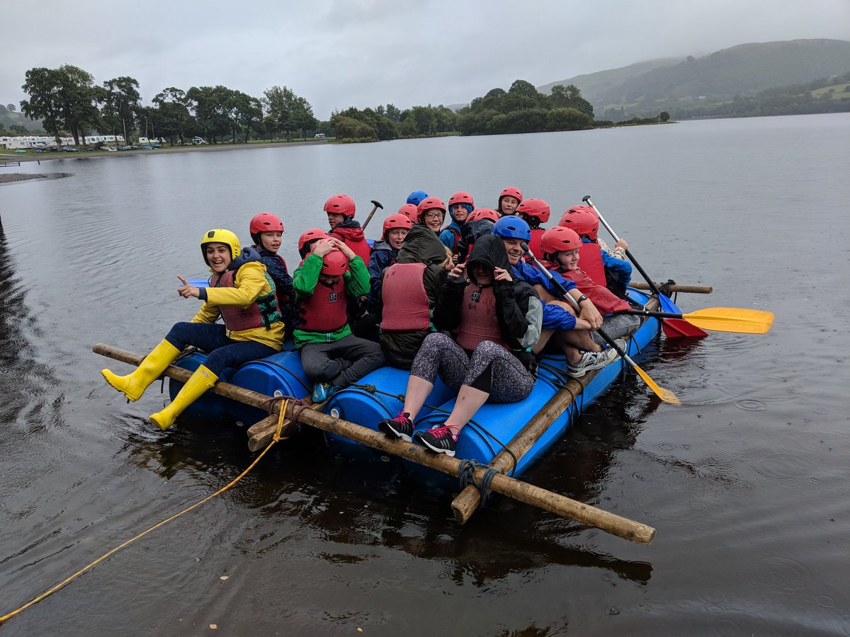 Mr. I. Jones (@mrjonestgch) on Twitter photo Bach yn wlyb yn <a href="/glan_llyn/">Gwersyll Glan-llyn</a> heddiw, ond dydi hyn ddim yn atal <a href="/YsgolGwynllyw/">Ysgol Gymraeg Gwynllyw</a> rhag joio eu hun Bach yn wlyb yn <a href="/glan_llyn/">Gwersyll Glan-llyn</a> heddiw, ond dydi hyn ddim yn atal <a href="/YsgolGwynllyw/">Ysgol Gymraeg Gwynllyw</a> rhag joio eu hun