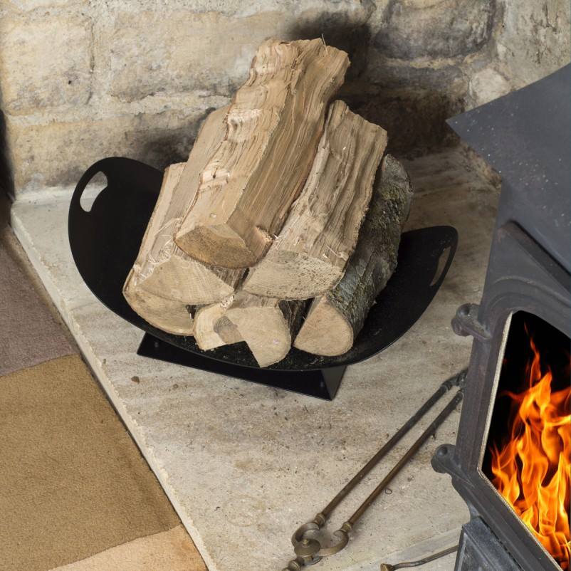 andypoulton's tweet image. My friends at @Wearemetaltree make this rather wonderful curved #LogStorage that&apos;s ideal for your #Woodburner. #MadeInTheUK, #HomeImprovements