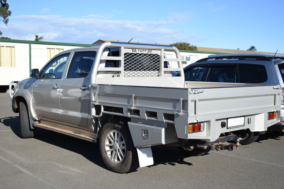 TUFFBULLBARS's tweet photo. 👌 We do love a spotted gum floor TUFF Tray. This one came up a treat on this 2013 dual cab Hilux in silky gold mica metallic.

Want one? Call 1300 BE TUFF (1300 23 8833) https://t.co/mYXf4SJCqh