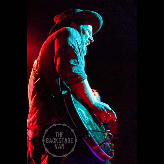 TheBackstageVan's tweet photo. Boot Gun at Lost Lake Lounge
Denver, CO
9/1/18
@bootgunmusic
#TheBackstageVan #BSV #Music #Photography #Blog #Podcast #Patreon #Van #Vanlife #LiveMusic #MusicPhotography #Guitar #Bass #Drums #RockNRoll #RockAndRoll #Travel #JohnnyLeftwich #BootGun #LostLakeLounge #Denver #… https://t.co/tKBY1Y5kLe