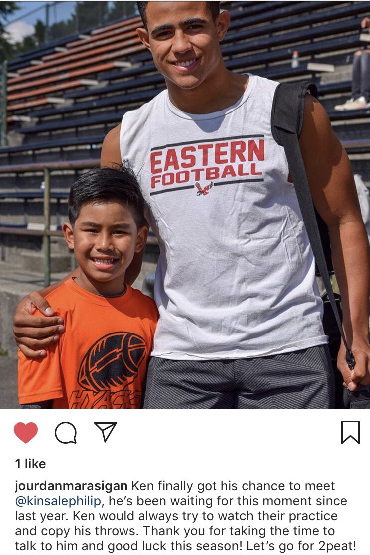 KinsalePhilip's tweet photo. Really humbling moment to meet Ken, one of our young QB’s in the @RCHFC youth football program. Love to see the passion this guy has and am looking forward to seeing him carrying the torch in the future. @HyackFootball @FarhanLaljiTSN https://t.co/1zS8tqL5zo