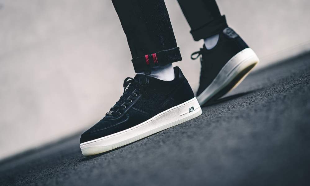 nike air force 1 low canvas black