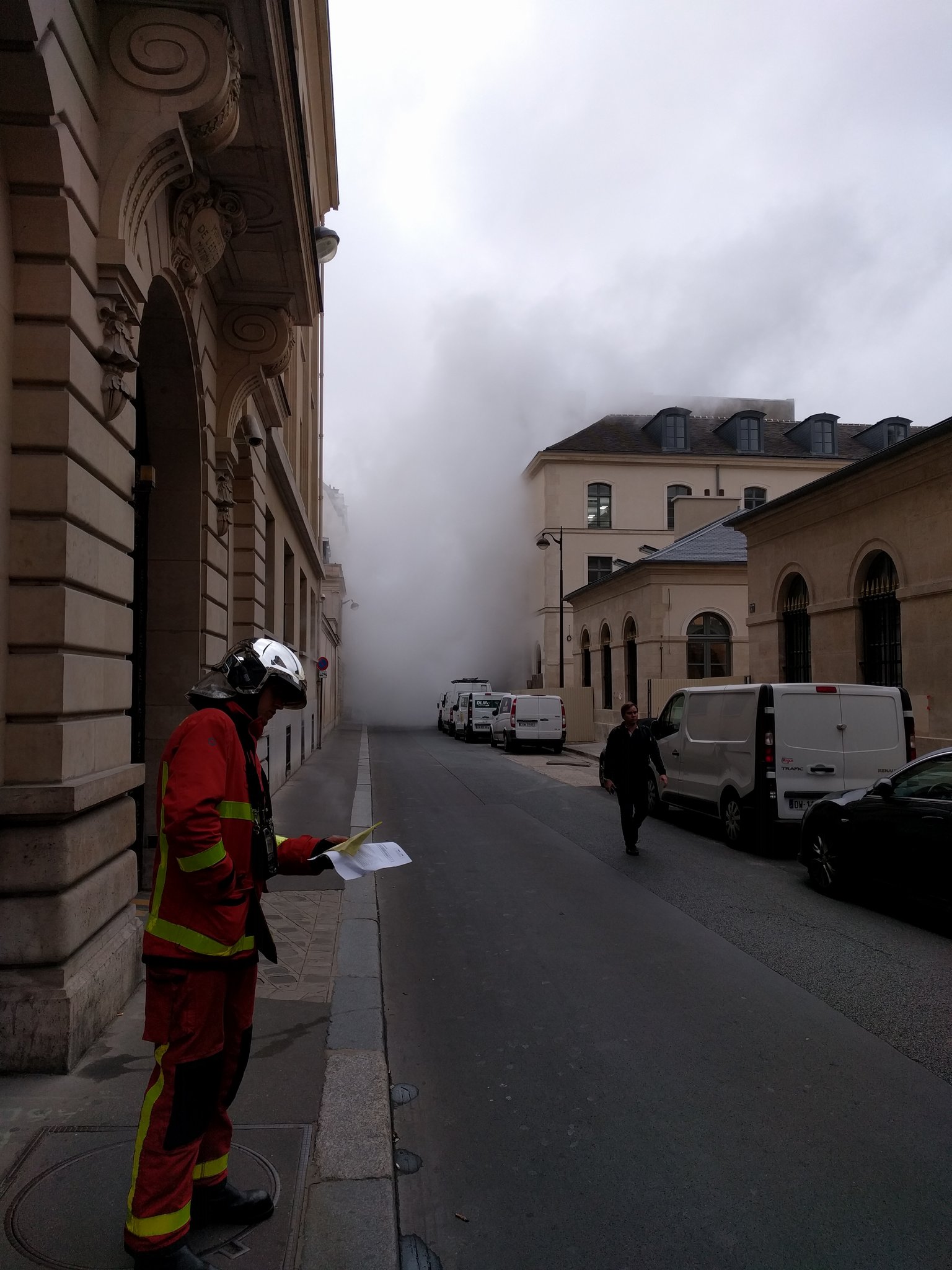 Les Plus Gros Bagarre De Rue François BOCQUET on Twitter: "Gros incident avec éruption de vapeur d