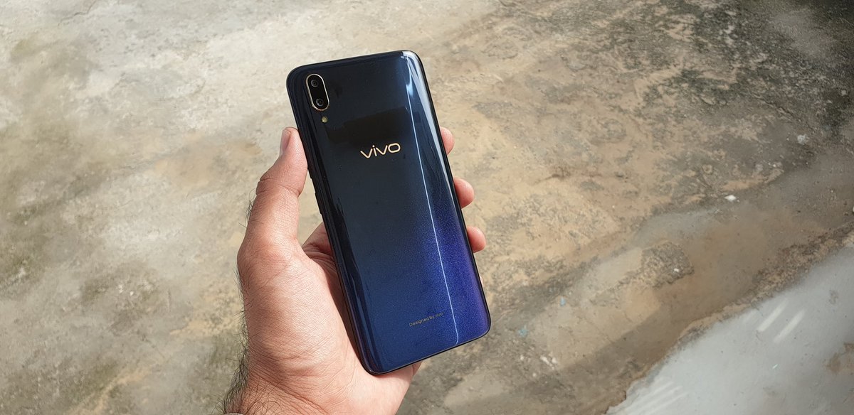 rohitarora_25's tweet image. .@Vivo_India #VivoV11Pro is powered by #Snapdragon660 chipset and has 6GB of RAM. The CPU uses X12 Modem and Adreno 512 GPU. It's an efficient CPU for everyday #smartphone use.
@qualcomm_in
#UnlockTheAmazing