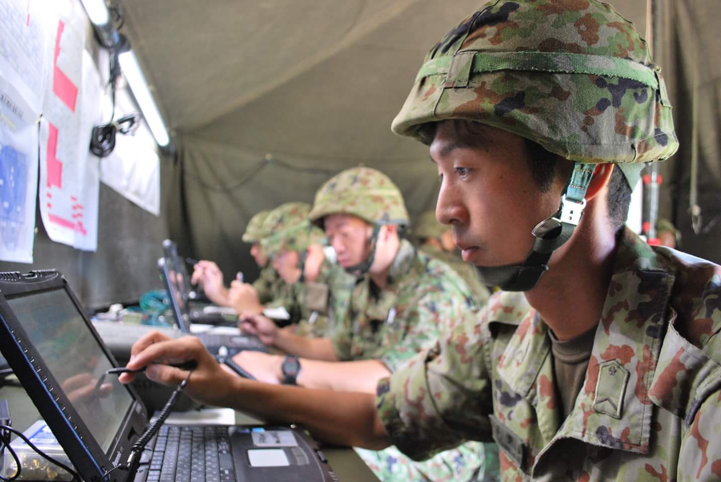 陸上自衛隊 湯布院駐屯地＠公式 on Twitter "隊員さん達の訓練は外だけじゃなく、 パソコン とかでも