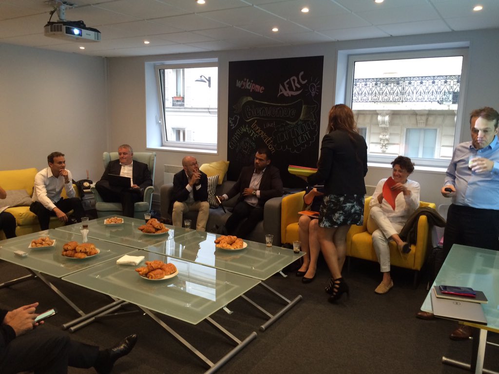 AFRClient's tweet photo. Ok ce matin ça travaille dur à l'AFRC : réunion du jury des #PalmesRc2k18 pour décortiquer les dossiers et déterminer ceux qui recevront leur prix le 8.10 prochain ! #WeAreAFRC #KeepUPosted Cc @EricDadianakio https://t.co/Qn5OaZBPWi