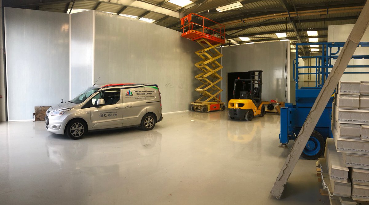 GodfreyLappage's tweet photo. Need a team of #Professional #engineers &amp; #Management to #collaborate with we can assist and run a #project for you and work alongside you for the forceable #future ##GL 🇬🇧📲📞☎️ #refrigeration #airconditioner #installations #coldroom #walkincoldroom https://t.co/2enazPe2H1