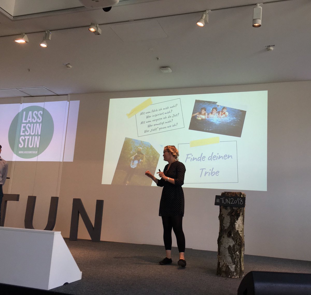 Caro_Sauer's tweet photo. Finde deinen Tribe! Fragen, die du dir stellen solltest @lassesunstun #TUN2018 #FindeDeinenTribe https://t.co/NQFdQVyQkc