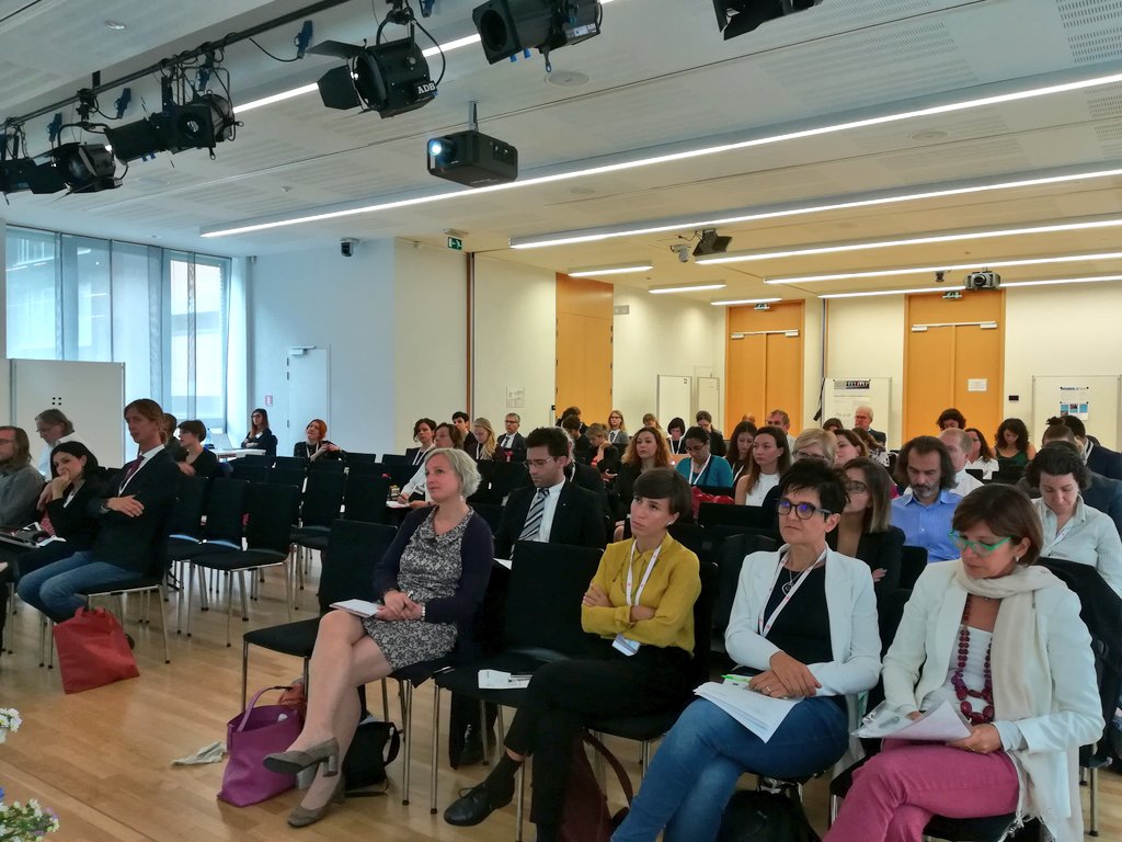 Catch_E_yoU's tweet photo. Attending the conference #catcheyou18 #catcheyouconference #horizon2020 #European @ForumNGiovani @RegioneER @UniboMagazine https://t.co/cMGxNhjo7o