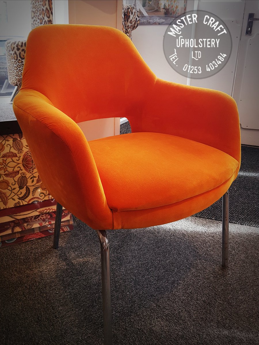 ukmastercraft's tweet photo. Brighten up your #home #reupholster your old #furniture choose from a wide selection of modern or traditional #fabrics #upholstery #homedecor
#ThursdayMotivation #ThursdayThoughts #linwood #linwoodfabrics https://t.co/6RuS3SWSD1