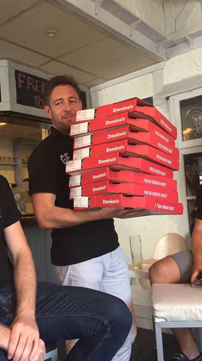 balcombe_bbs's tweet photo. Happy Birthday to club legend and all time top goal scorer⚽️ @georgelwevans7 here he is doing what he does best🍕 #leftfootping #topbins #bluebottles #BBS https://t.co/eyDR9AM2cO