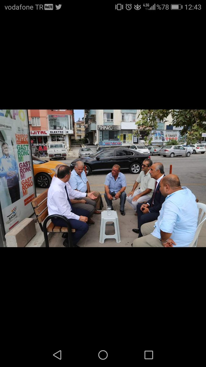 Doc.dr.Lütfü Savaş dan Antakya ilçemizdeki Girne Taksi durağına çat kapı ziyaret ,Taksici kardeşlerimizin öneri ve görüşlerini alıp hayırlı işler dileğinde bulundu.