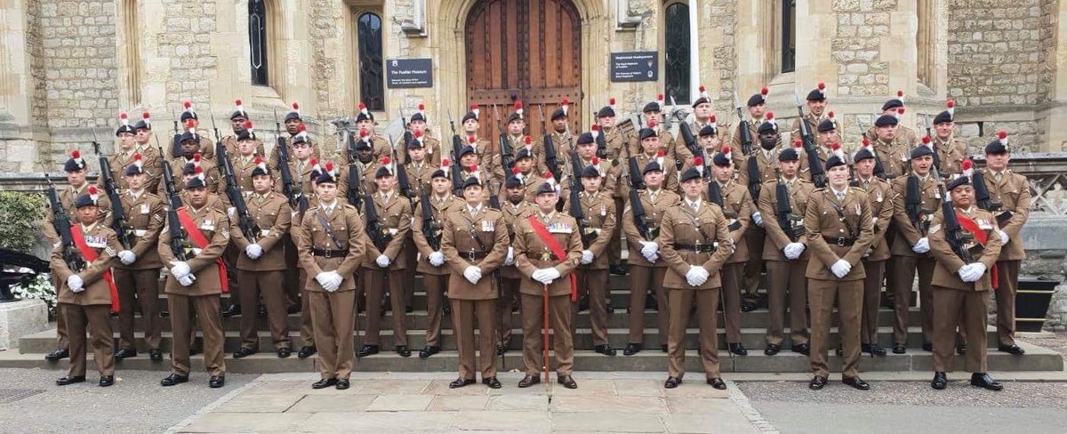 FirstFusiliers's tweet photo. W (FSp) Coy, No.1 Guard assembled at our RHQ, HM Tower of London prior to the Privilege Parade through the City of London yesterday.
#Fusilier50
#mortarsreccejavelinsnipers https://t.co/VdIAxe8zy9