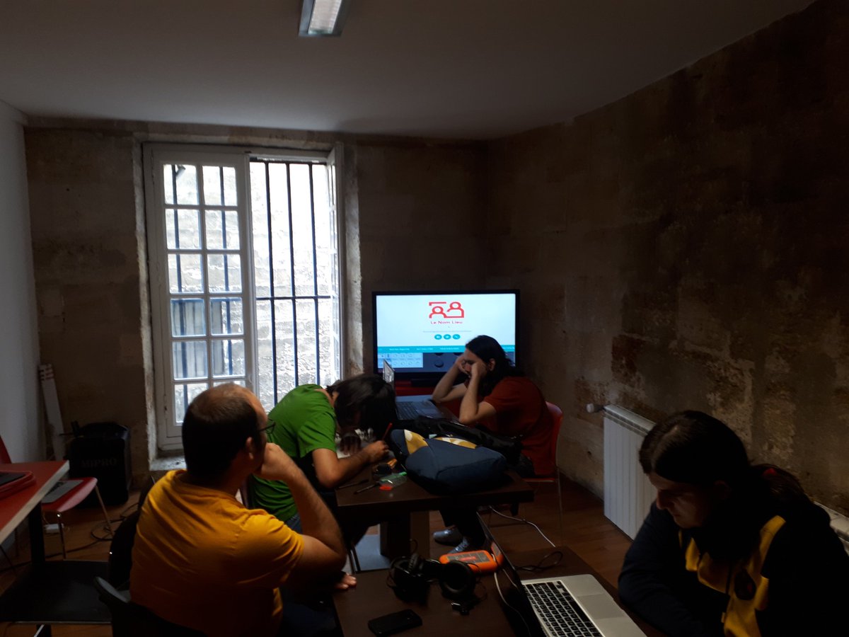 #aquinum #LeNomLieu bossait aussi au <a href="/bxnode/">Le Node Bordeaux</a> hier ! Les vacances passées la motivation était toujours bien là !