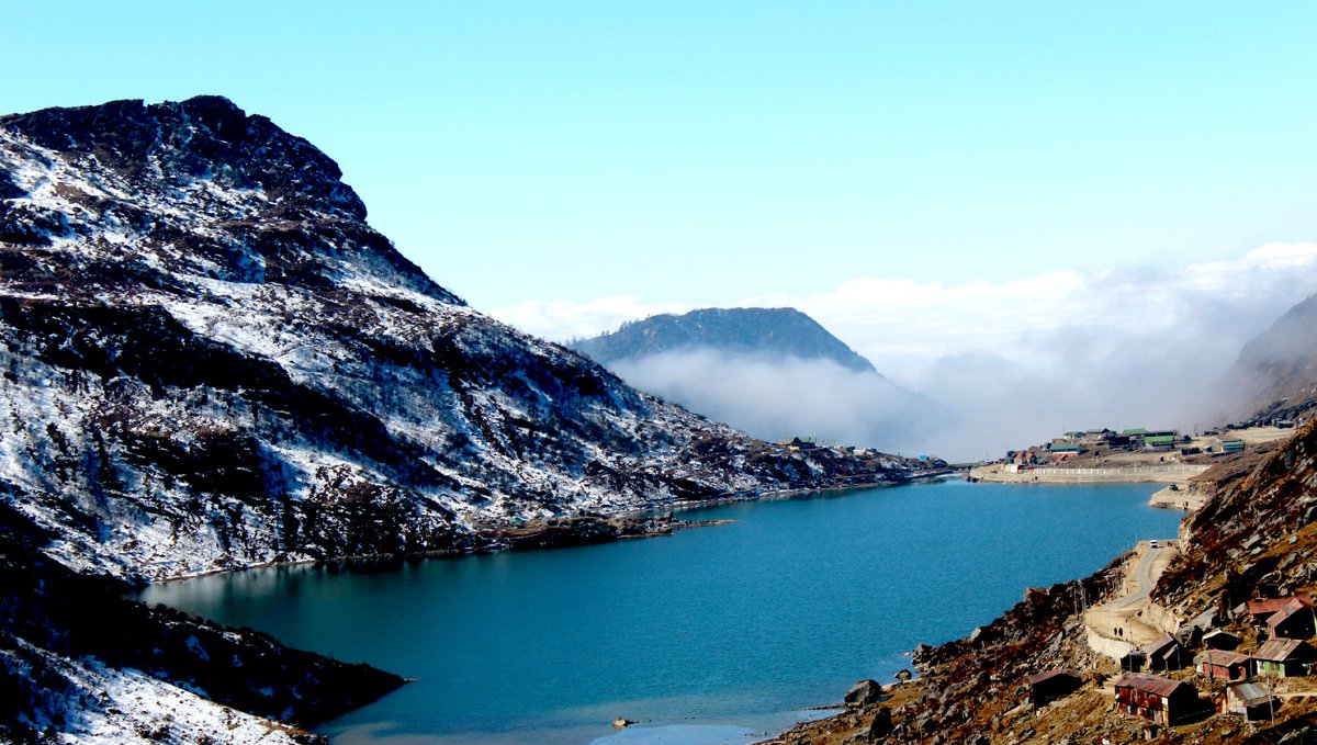 TravelDiva16's tweet photo. Beautiful #Tosomgolake in #Gangtok
#himalayanlover #photographylover #mountainlover #peacelover #travellover #traveldiva
#Section377
#377Verdict
#LGBT
#LoveIsLove
#Sec377 https://t.co/DSa7JgdulM