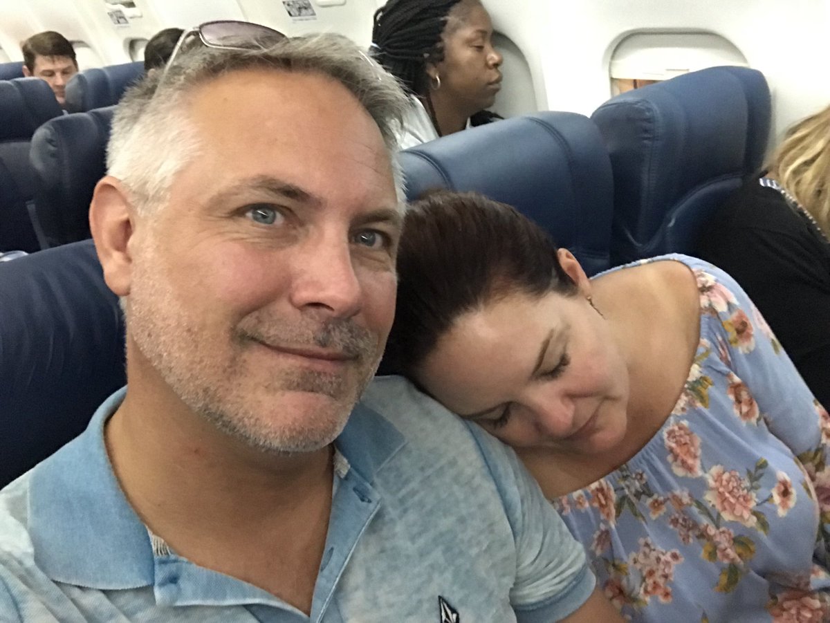 FugGarWe's tweet photo. Early flight 😴 #fuggarwe #travel #onaplane #delta #cheapairfare #banfe #vacationmode https://t.co/ux4rh2SimG