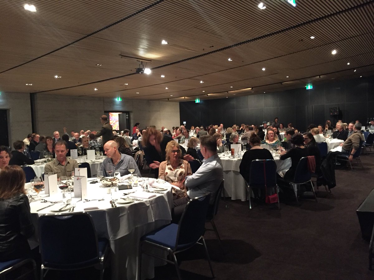 waperry's tweet photo. Lovely dinner at tonight’s @VDCeduau Conference where everyone looks a bit speccy, food is great & there is magic in the air with Nick Kay #magician #VDCTL18 https://t.co/QwJS9ZCQr1
