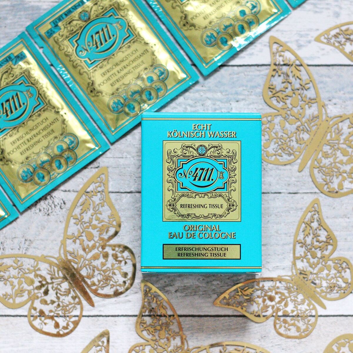 Need a handy tissue that not only freshens you up but smells gorgeous too?