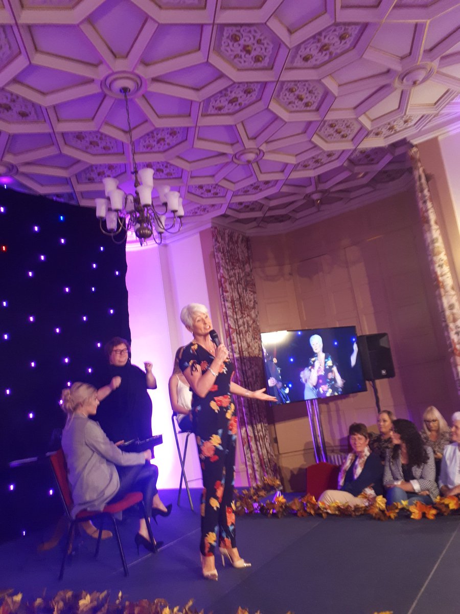 flahertycom's tweet image. #BrownlowHouse #Lurgan #StyleFest 
Stunning style on show @abcb_council 🤩