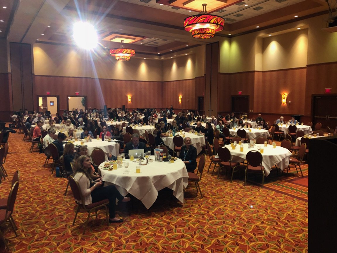 ColoLibraries's tweet photo. #CoCALCON18 Yay! Time to catch up over lunch! How's the conference going for you so far? https://t.co/8E6jt9pomF